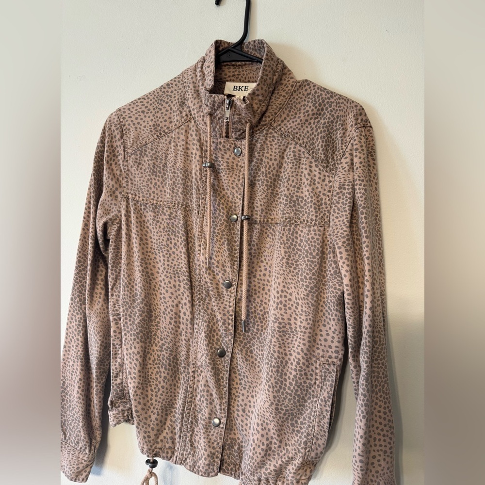 BKE Animal Print Jacket - Picture 3 of 8